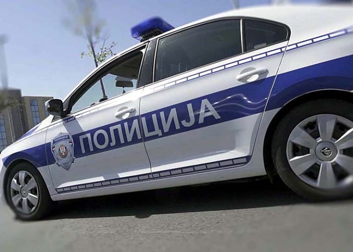 policijski-auto